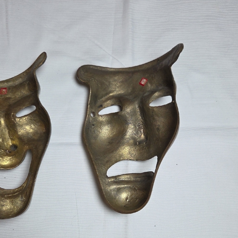 Vintage Brass Comedy and Tragedy Mask Sculpture. - Picture 5 of 6
